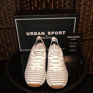 J/Slides Urban Sport size 8M, black/white 2 tone knit sneakers, OPY